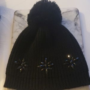 Black pom with flower jewel beanie